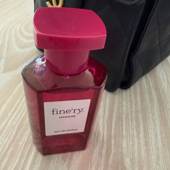 Finery Accessories - Finery Madame Eau de Parfum - Pink